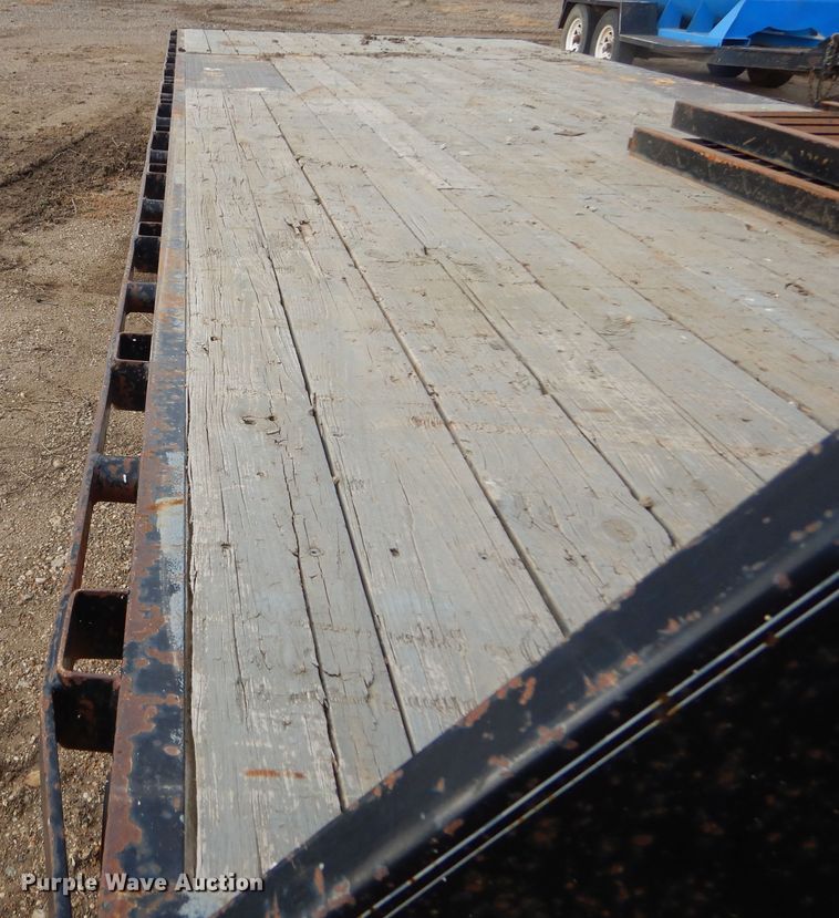 image for item DK3279 2005 Load Max  equipment trailer