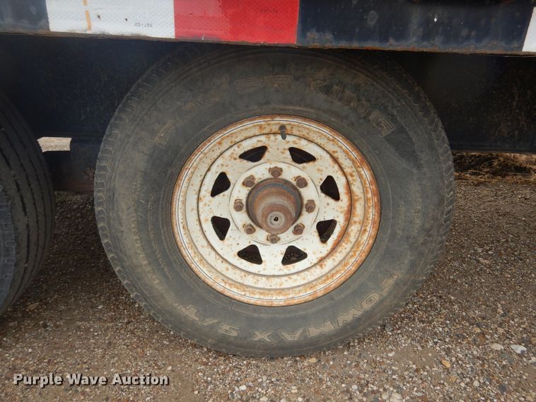 image for item DK3279 2005 Load Max  equipment trailer