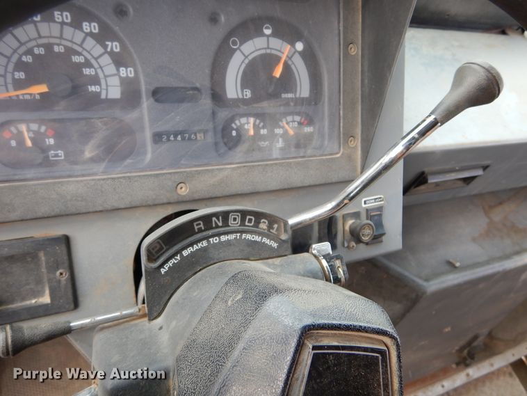 image for item DK3292 1991 GMC P3500  van