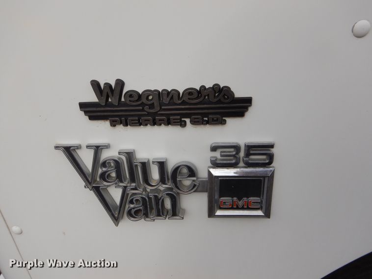 image for item DK3292 1991 GMC P3500  van