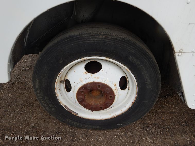 image for item DK3292 1991 GMC P3500  van