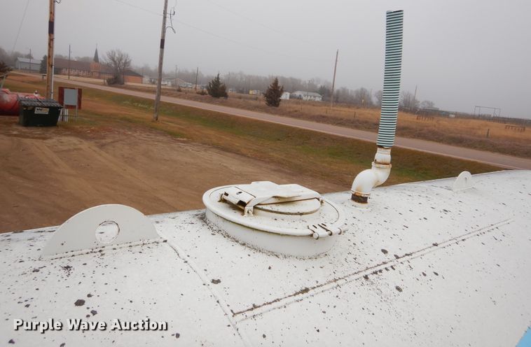 image for item DK3410 Steel water tank bed