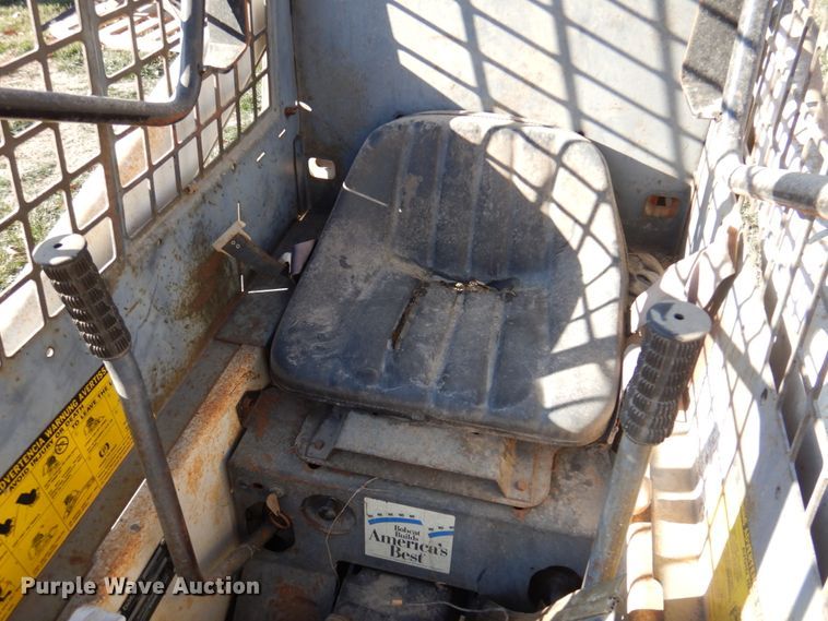 image for item DK8697 Bobcat 440B  skid steer loader