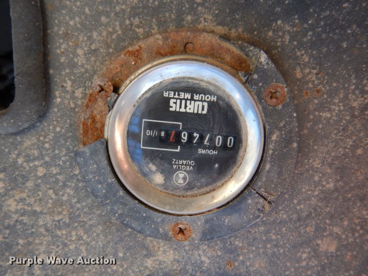 image for item DK8697 Bobcat 440B  skid steer loader