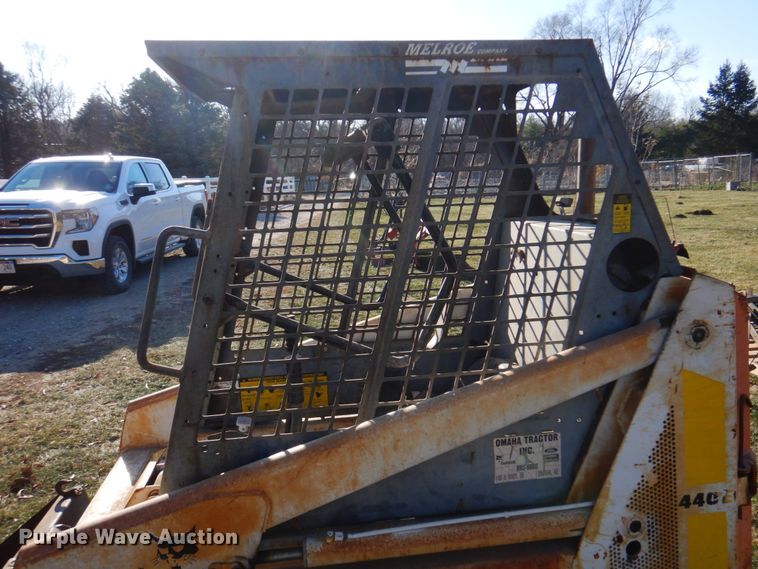 image for item DK8697 Bobcat 440B  skid steer loader