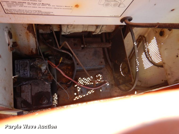 image for item DK8697 Bobcat 440B  skid steer loader