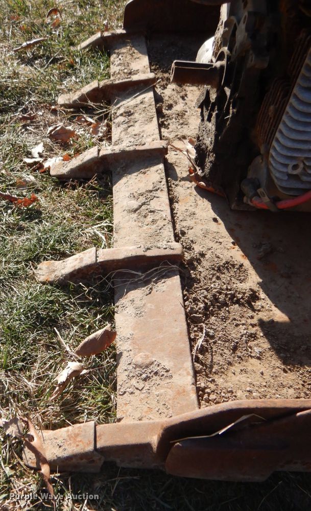 image for item DK8697 Bobcat 440B  skid steer loader