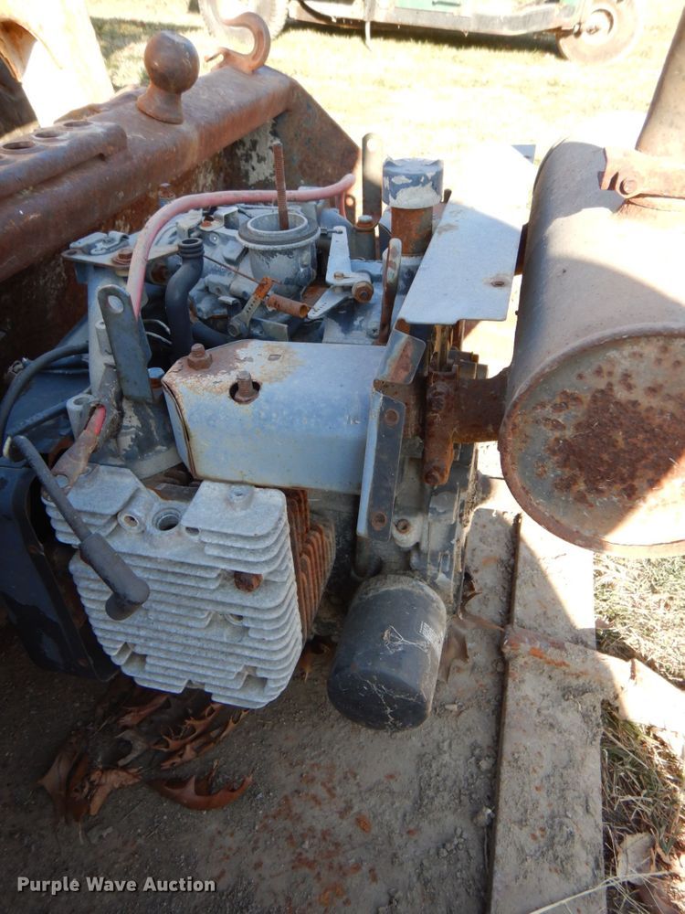 image for item DK8697 Bobcat 440B  skid steer loader