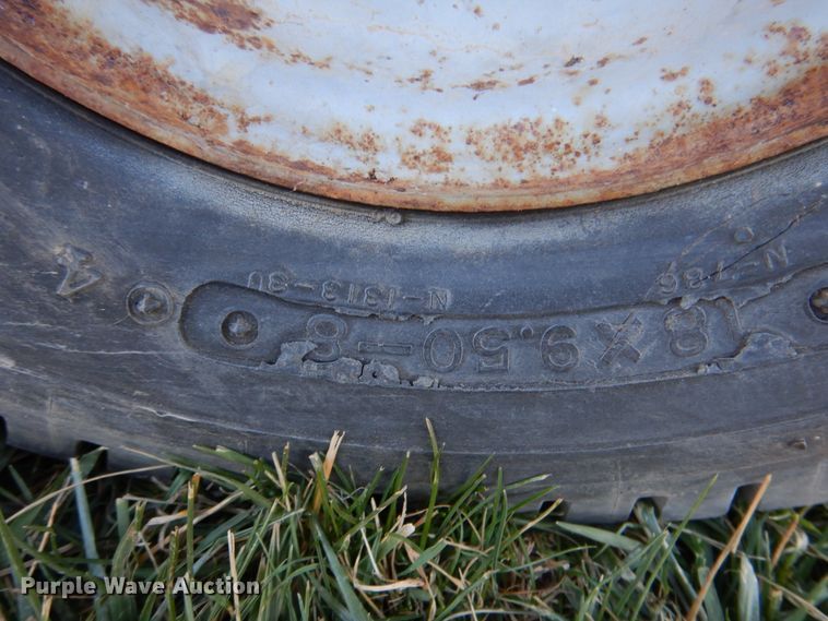 image for item DK8698 Cushman Truckster  utility vehicle