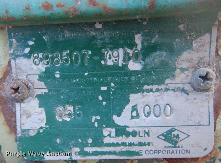 image for item DK8698 Cushman Truckster  utility vehicle