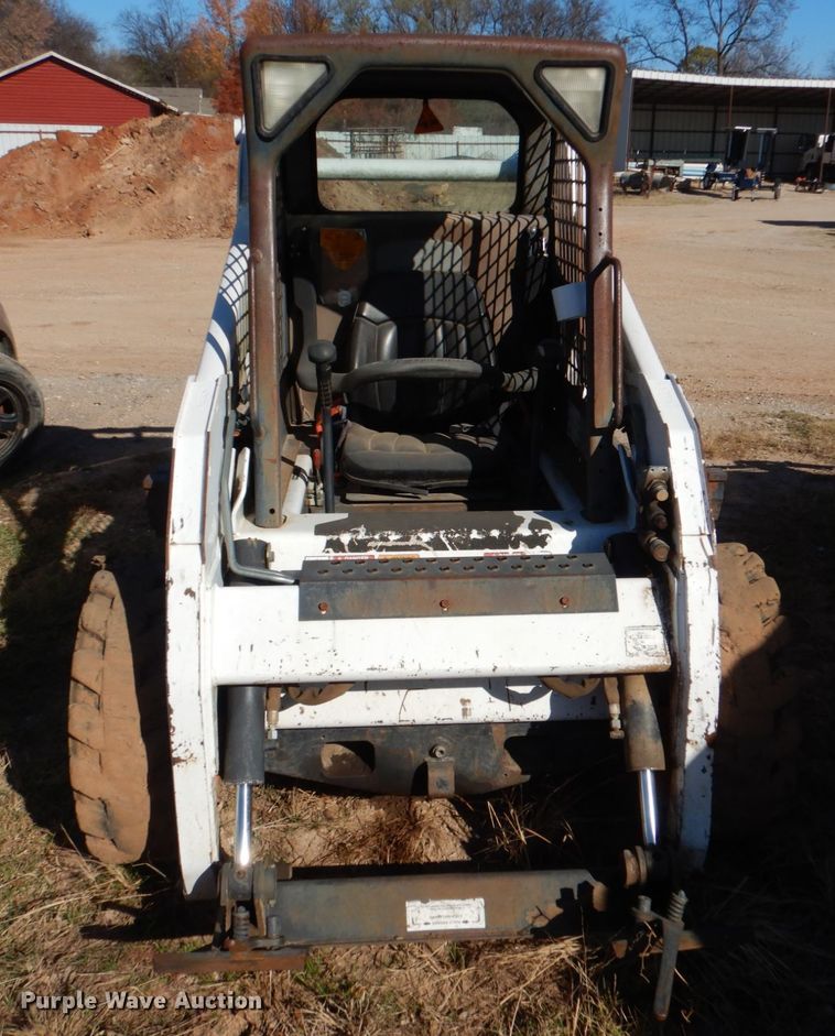 image for item DL0650 2009 Bobcat S205  skid steer loader