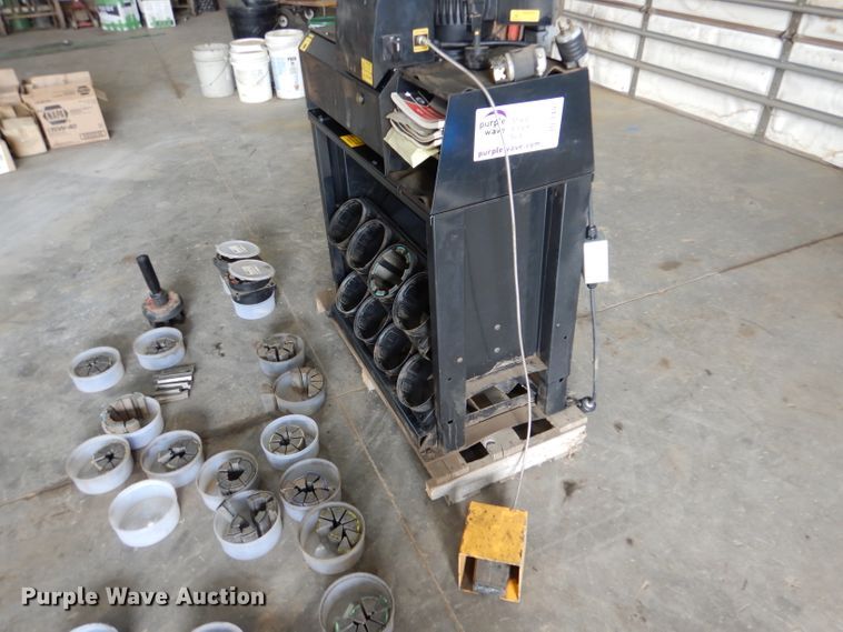 image for item DL3497 2005 Gates GC32-XD  hose crimper