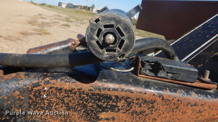 image for item DL6381 2011 DCT  utility trailer