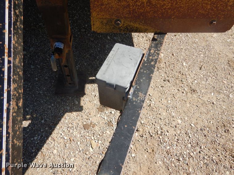 image for item DL6381 2011 DCT  utility trailer