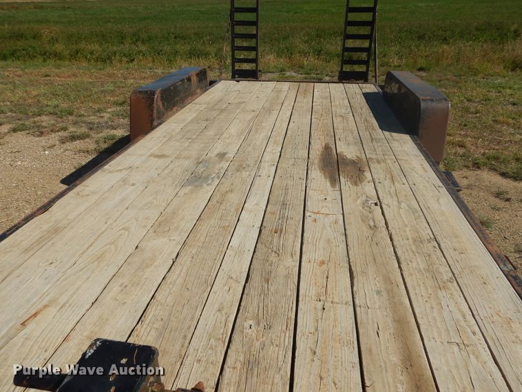 image for item DL6381 2011 DCT  utility trailer