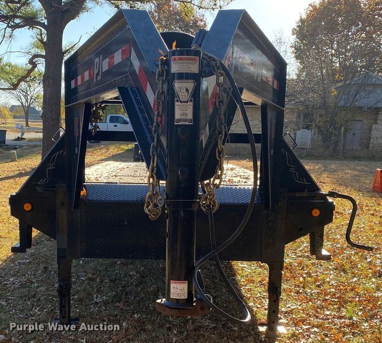 image for item DL6774 2013 PJ Trailer FS252  equipment trailer