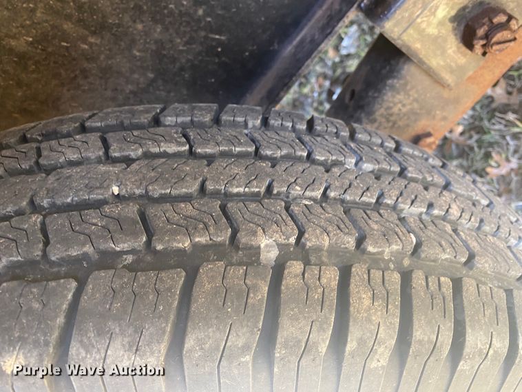 image for item DL6774 2013 PJ Trailer FS252  equipment trailer