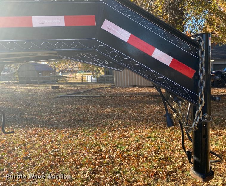 image for item DL6774 2013 PJ Trailer FS252  equipment trailer