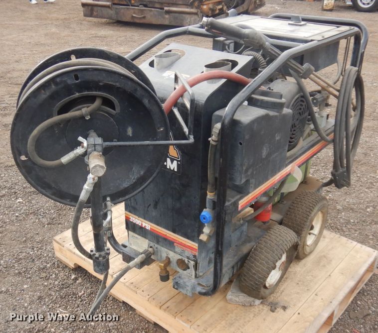 image for item DM5318 Mi-T-M HSE-3504-0M10  pressure washer