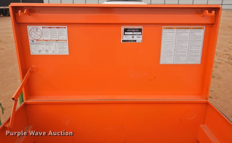 image for item DM8996 2013 Big Tex 100A-12  utility trailer with pressure washer