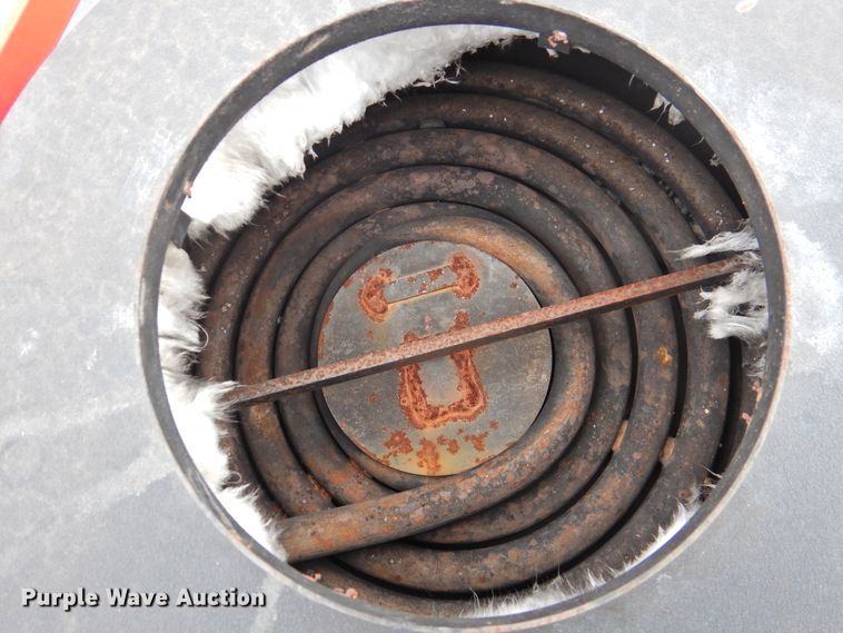 image for item DM8996 2013 Big Tex 100A-12  utility trailer with pressure washer