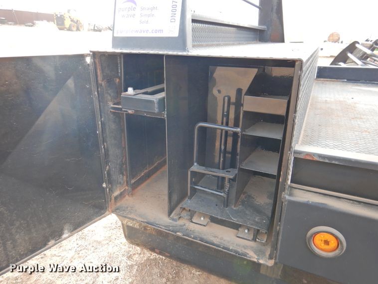 image for item DN0074 Shop-N-Box  flatbed