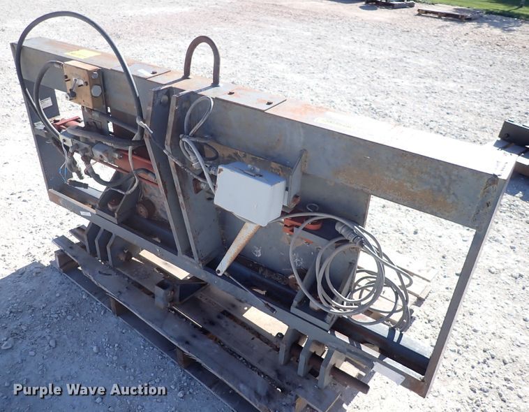 image for item DN2313 Navigator  three point guidance hitch