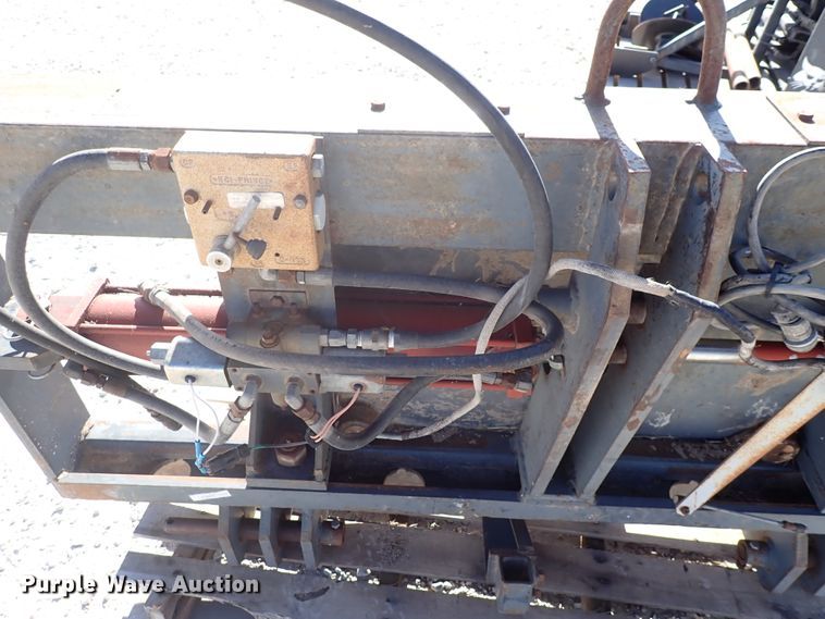 image for item DN2313 Navigator  three point guidance hitch