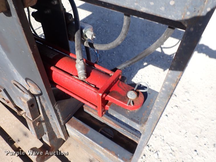 image for item DN2313 Navigator  three point guidance hitch