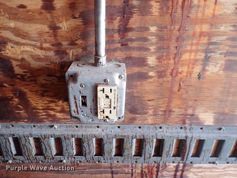 image for item DN2393 2005 Continental Cargo  enclosed cargo trailer