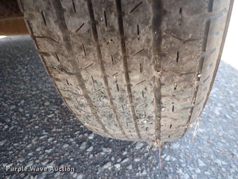 image for item DN2393 2005 Continental Cargo  enclosed cargo trailer