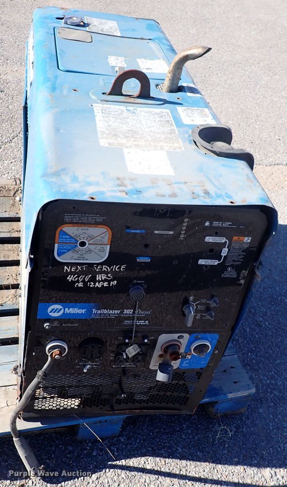 image for item DN2394 Miller Trailblazer 302  welder/generator