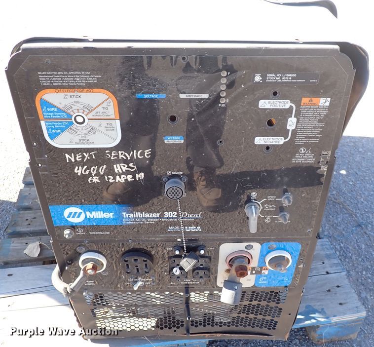 image for item DN2394 Miller Trailblazer 302  welder/generator