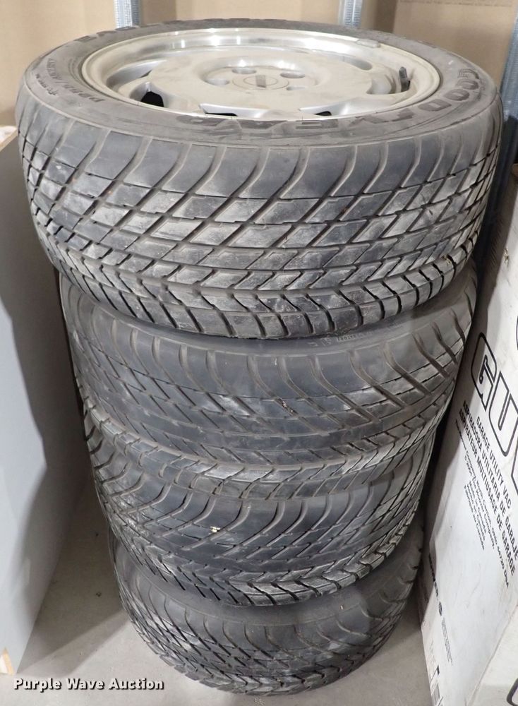 image for item DN2407 1994 Chevrolet Corvette