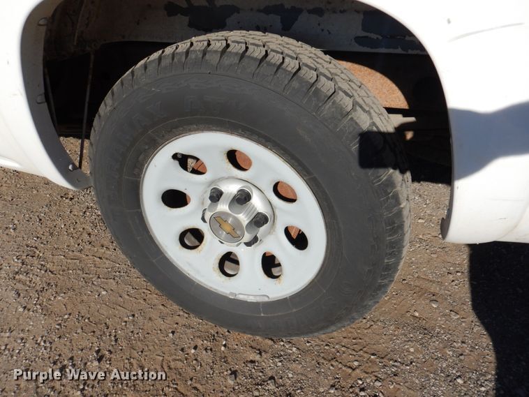 image for item DN2518 2005 Chevrolet Silverado 1500  Ext. Cab pickup truck