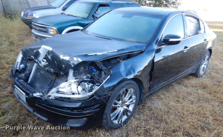 image for item DN5262 2010 Hyundai Genesis