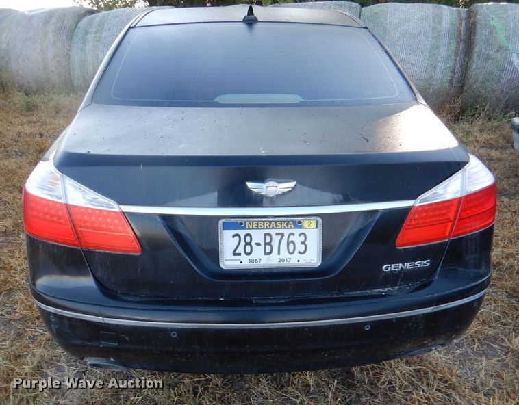 image for item DN5262 2010 Hyundai Genesis