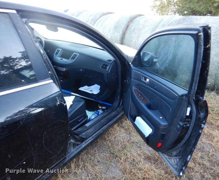 image for item DN5262 2010 Hyundai Genesis