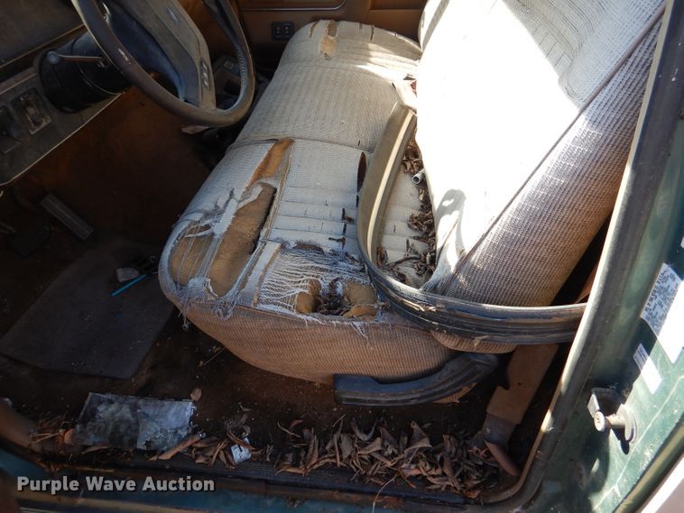 image for item DN5335 1990 Ford F150  pickup truck