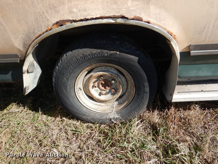 image for item DN5335 1990 Ford F150  pickup truck