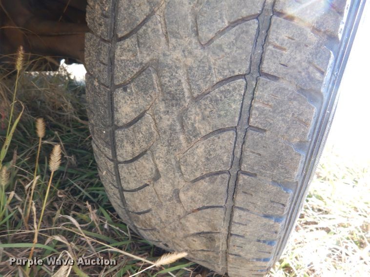 image for item DN5335 1990 Ford F150  pickup truck