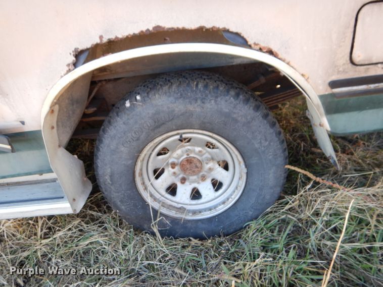 image for item DN5335 1990 Ford F150  pickup truck