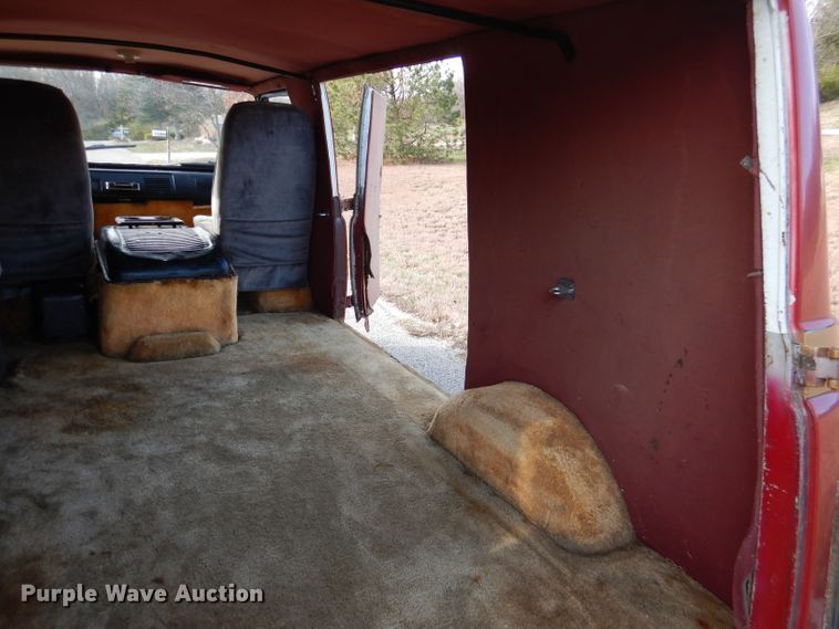image for item DN5386 1965 Ford Econoline  van
