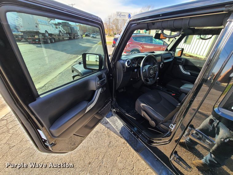 image for item DN5743 2014 Jeep Wrangler  SUV