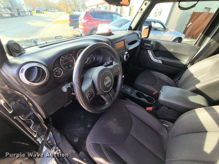 image for item DN5743 2014 Jeep Wrangler  SUV