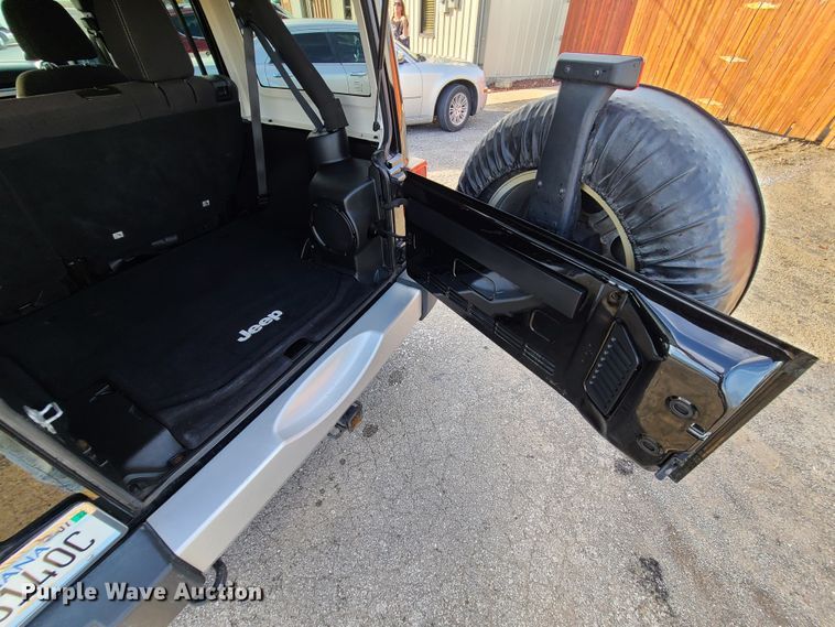 image for item DN5743 2014 Jeep Wrangler  SUV