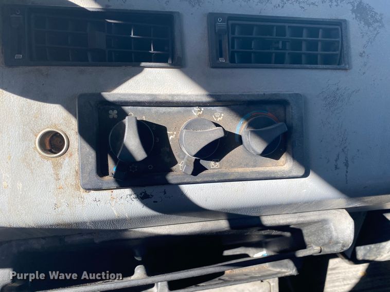 image for item DN6572 1998 Freightliner FL80  vacuum truck