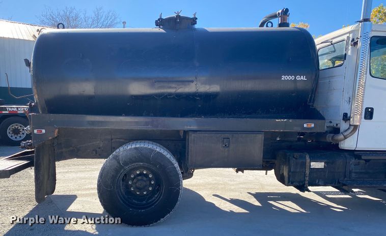 image for item DN6572 1998 Freightliner FL80  vacuum truck