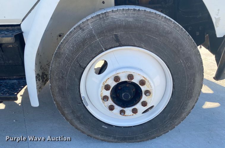 image for item DN6572 1998 Freightliner FL80  vacuum truck