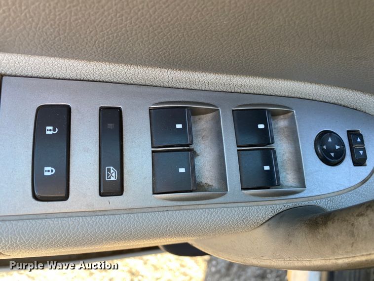 image for item DN6596 2011 Chevrolet Silverado 1500  Ext. Cab pickup truck